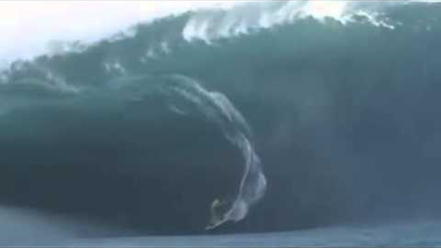Teahupoo Epic Slow Motion Drop in