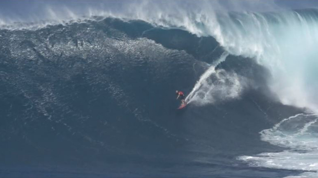 Surfing Jaws & Big Wave Moments