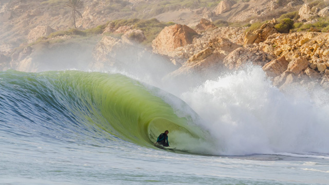Wow… Just Wow.  Big, Perfect Left and Right Hand Barrels